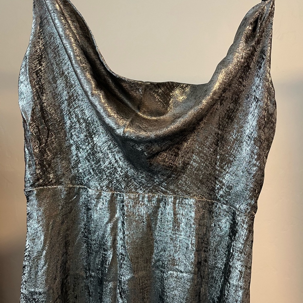 Lulus | Silver gown - Picture 5 of 7